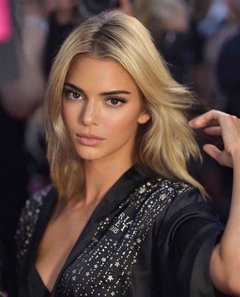 kendall jenner blonde hair color.